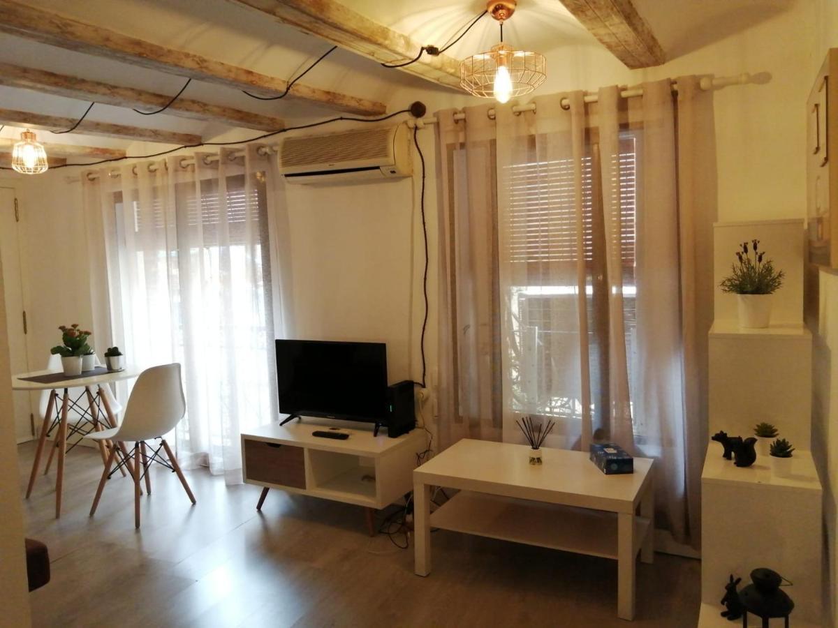 Appartement Cosy At The Cathedral With Wifi *